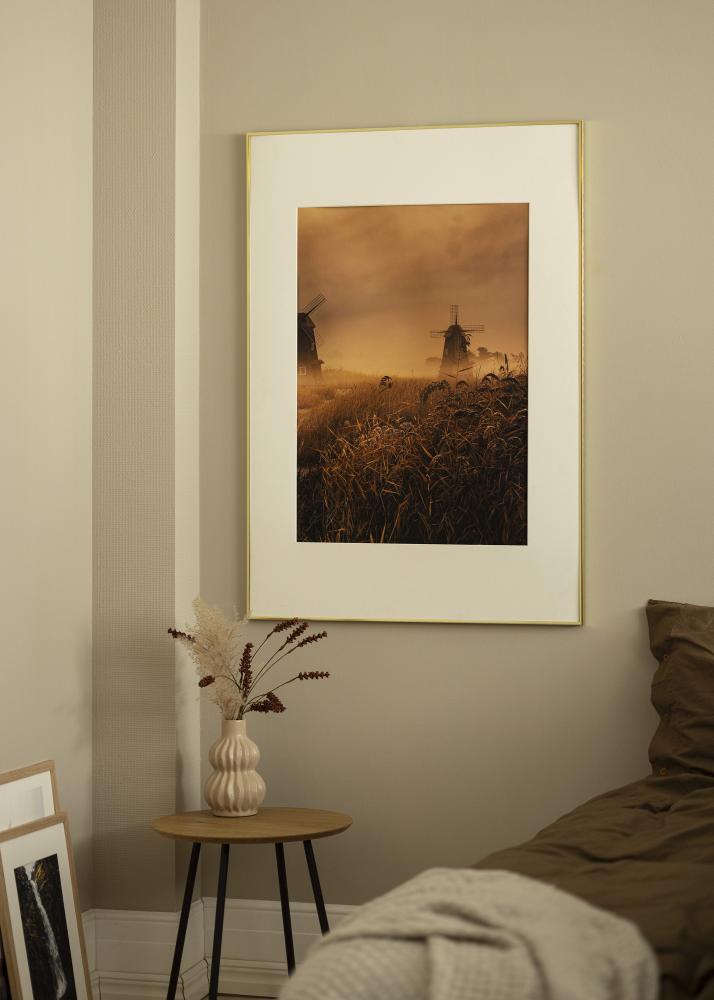 Ram med passepartou Frame Visby Shiny Gold 50x70 cm - Picture Mount White 16x24 inches