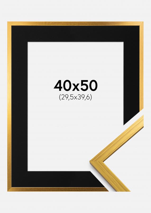 Ram med passepartou Frame Edsbyn Gold 40x50 cm - Picture Mount Black 12x16 inches