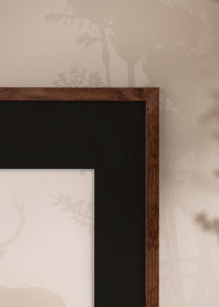 Ram med passepartou Frame Galant Walnut 45x60 cm - Picture Mount Black 12x18 inches