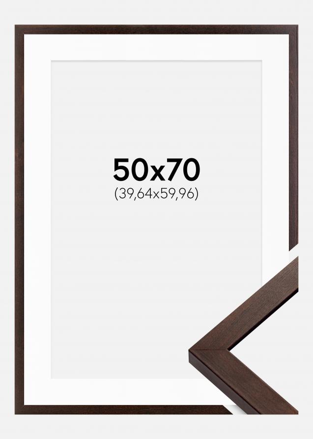 Ram med passepartou Frame Selection Walnut 50x70 cm - Picture Mount White 16x24 inches