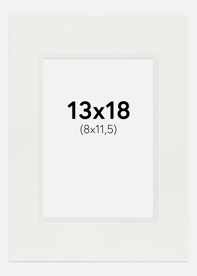 Konstlist Crescent Mount White 3 mm (White Core) 13x18 cm (8x11,5)