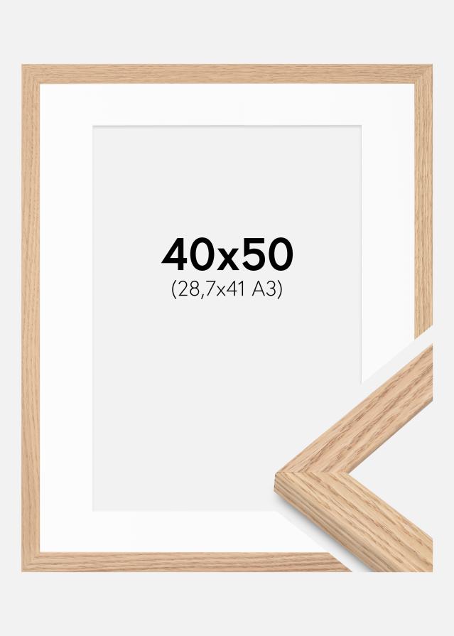 Ram med passepartou Frame Tidlös Solid Oak 40x50 cm - Passepartout White 29.7x42 cm