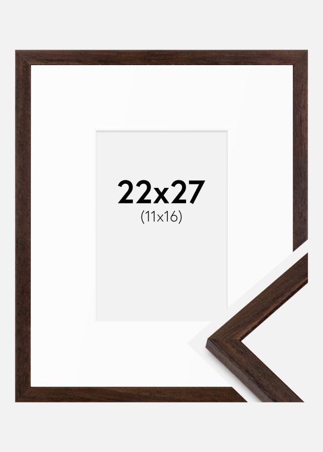 Ram med passepartou Frame Edsbyn Walnut 22x27 cm - Mounts White 12x17 cm