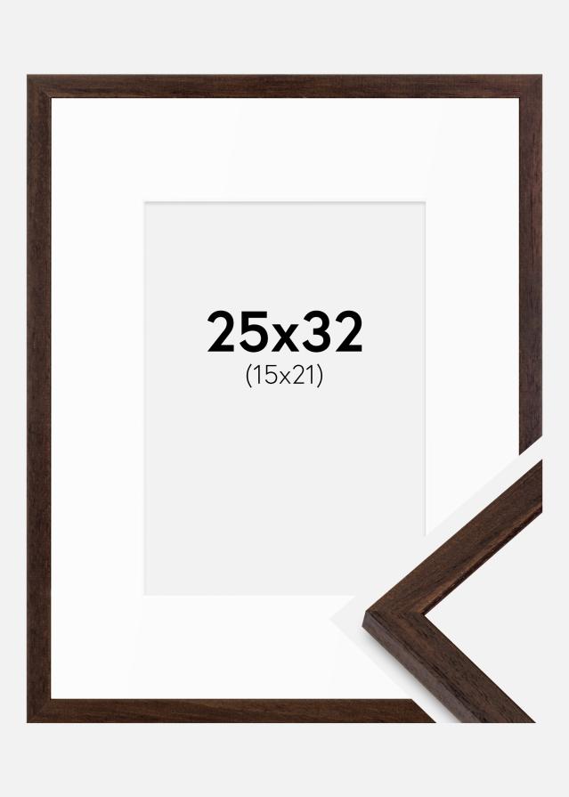 Ram med passepartou Frame Edsbyn Walnut 25x32 cm - Mounts White 16x22 cm