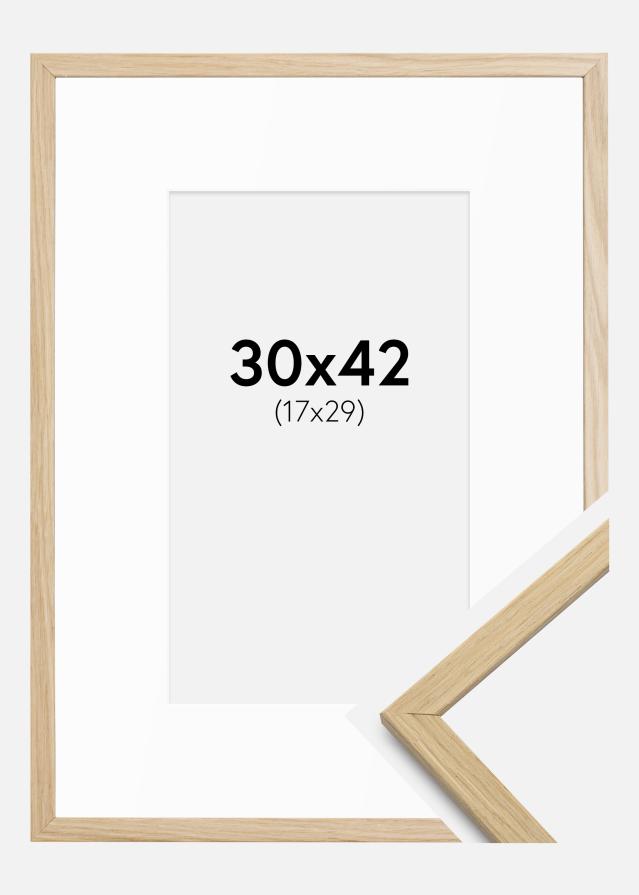 Ram med passepartou Frame Edsbyn Oak 30x42 cm - Mounts White 18x30 cm