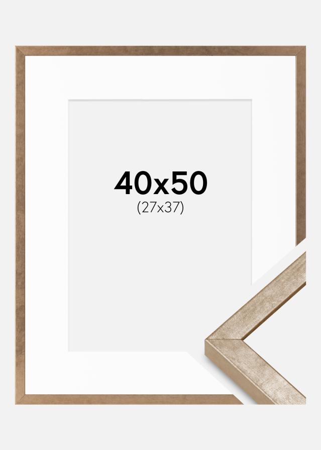Ram med passepartou Frame Ares Brass 40x50 cm - Mounts White 28x38 cm