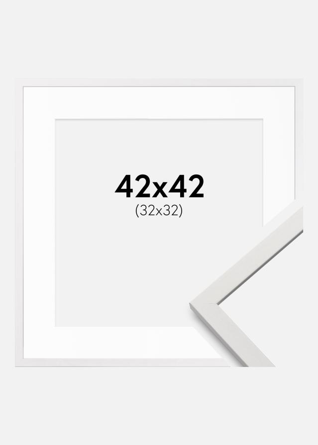 Ram med passepartou Frame Edsbyn White 42x42 cm - Mounts White 33x33 cm