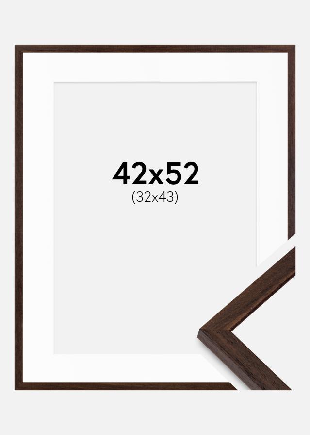 Ram med passepartou Frame Edsbyn Walnut 42x52 cm - Mounts White 33x44 cm