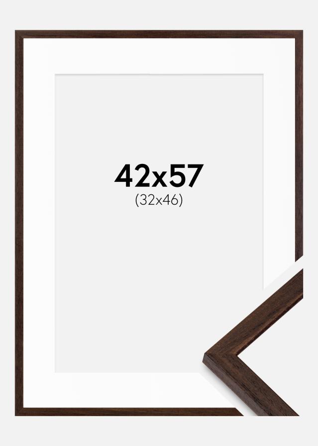 Ram med passepartou Frame Edsbyn Walnut 42x57 cm - Mounts White 33x47 cm