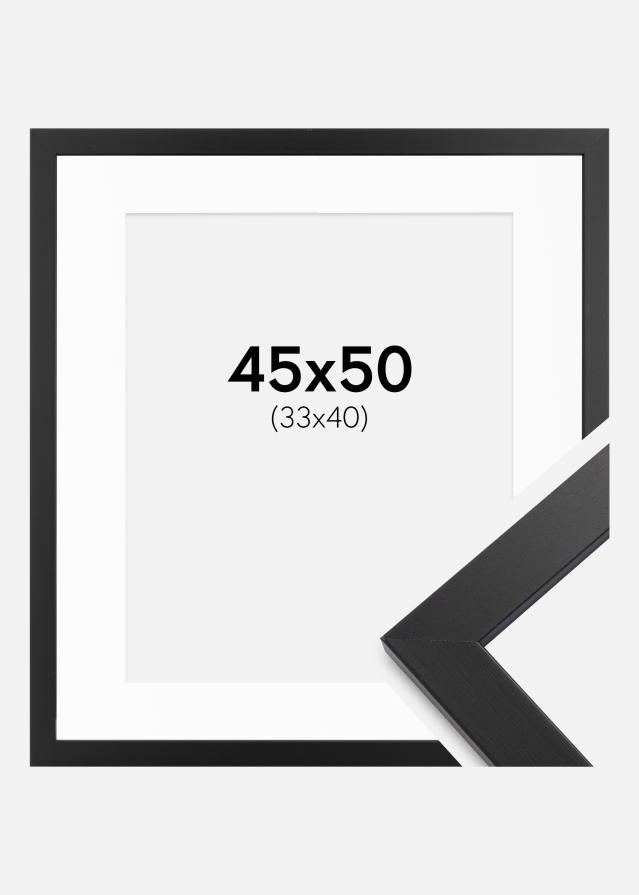 Ram med passepartou Frame Black Wood 45x50 cm - Mounts White 34x41 cm