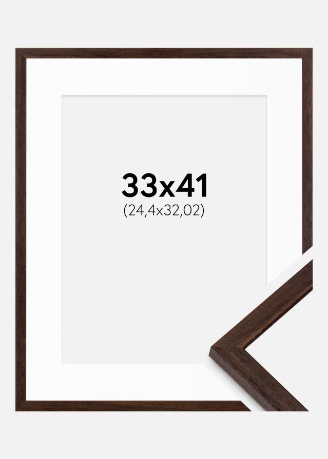 Ram med passepartou Frame Edsbyn Walnut 33x41 cm - Mounts White 10x13 inches