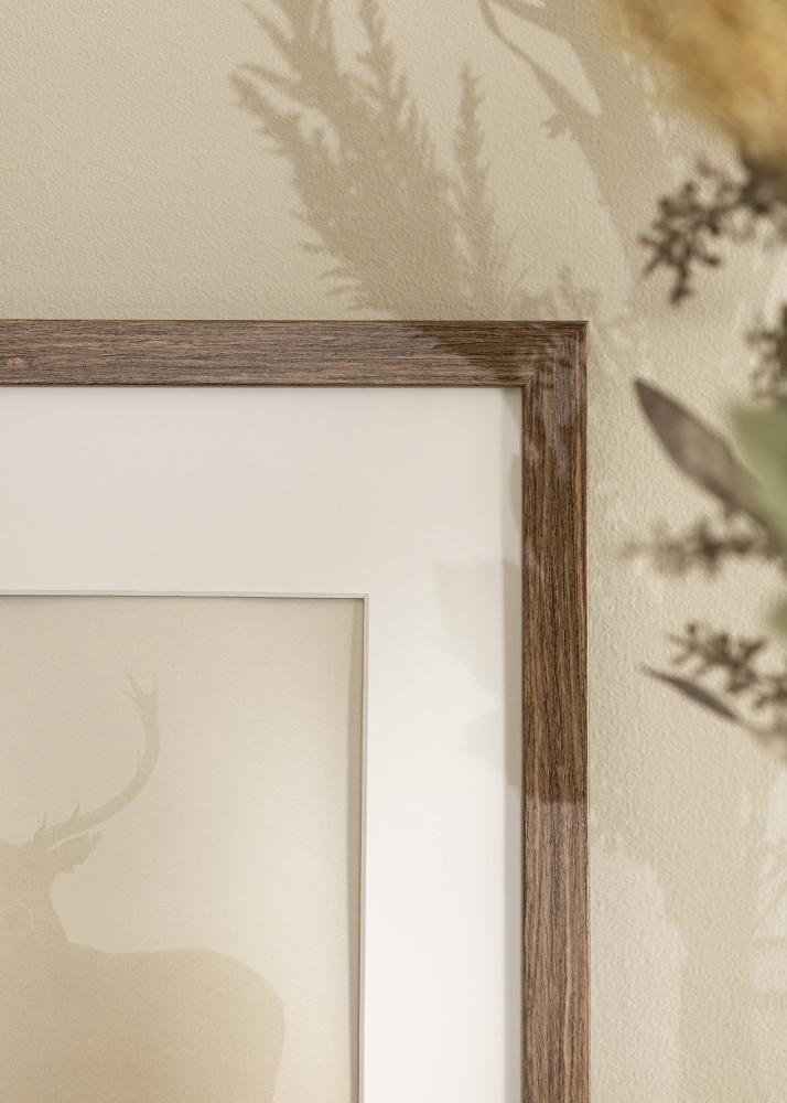 Ram med passepartou Frame Stilren Cold Brown 70x100 cm - Mounts White 61x92 cm