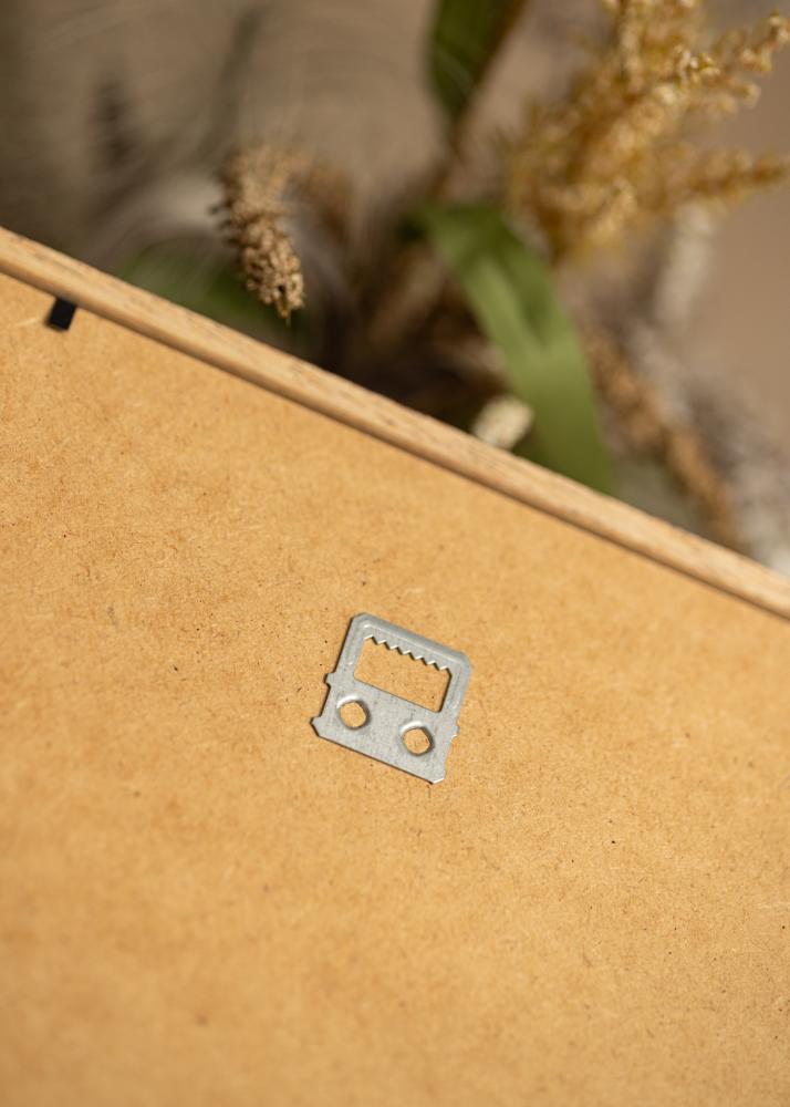 Ram med passepartou Frame Edsbyn Walnut 25x40 cm - Mounts White 15x30 cm