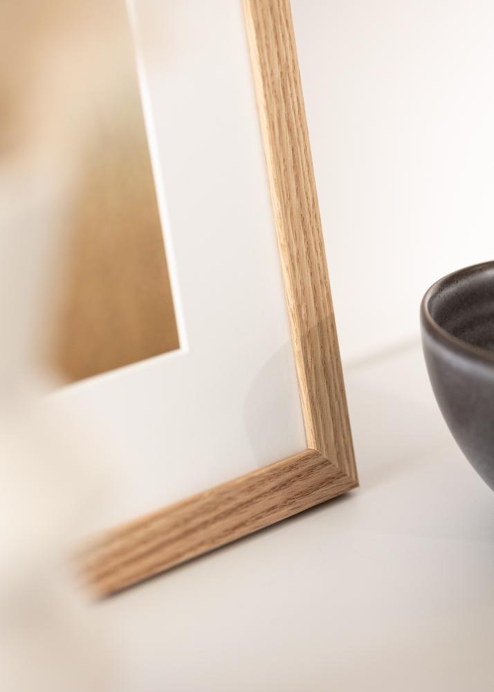 Ram med passepartou Frame Tidlös Solid Oak 40x50 cm - Passepartout White 29.7x42 cm