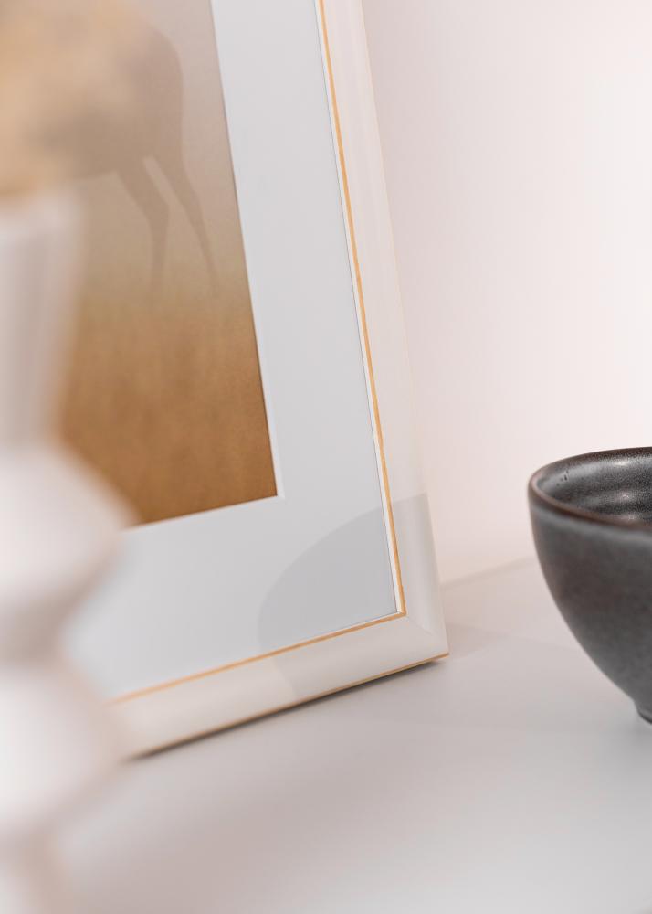 Jämtlands Ramfabrik Frame Marie Claire Acrylic Glass White 50x70 cm