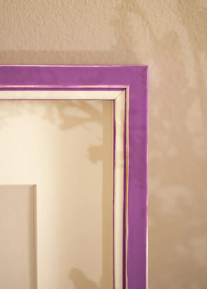 Ram med passepartou Frame Diana Purple 30x40 cm - Mounts White 22x32 cm