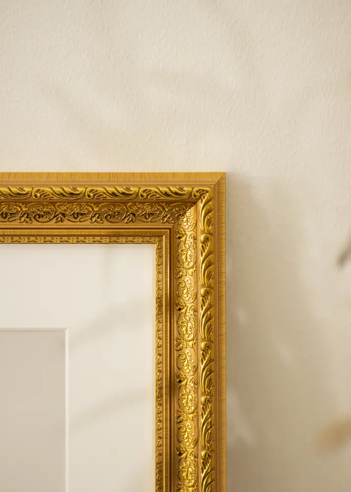 Ram med passepartou Frame Ornate Gold 60x80 cm - Mounts White 50x69 cm
