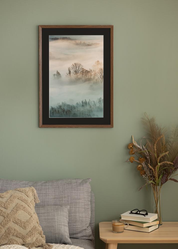 Ram med passepartou Frame Fiorito Dark Oak 40x60 cm - Picture Mount Black 25x50 cm