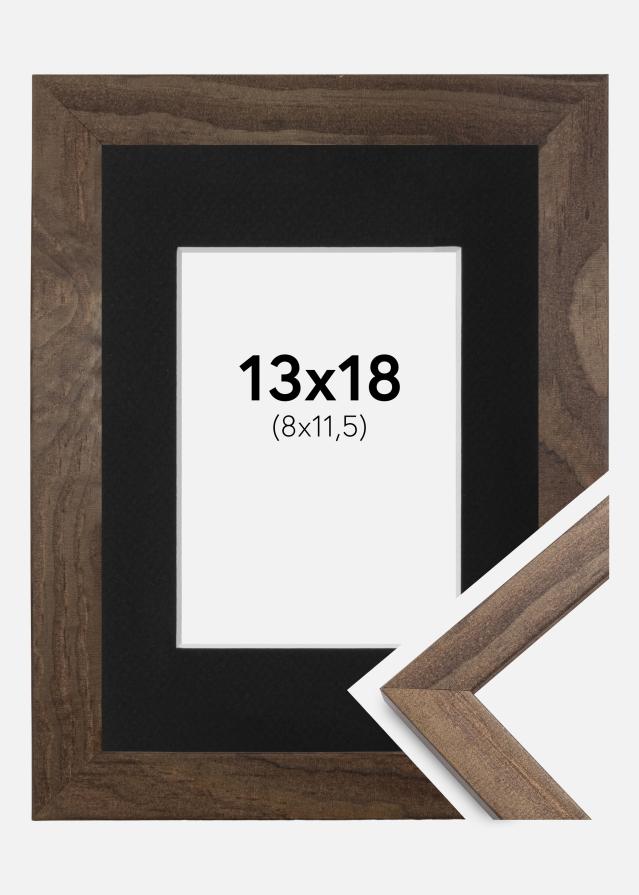 Ram med passepartou Frame Stilren Walnut 13x18 cm - Picture Mount Black 9x12 cm