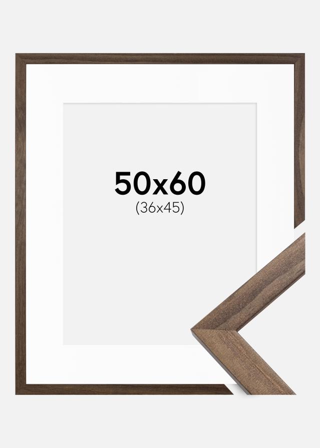 Ram med passepartou Frame Stilren Walnut 50x60 cm - Picture Mount White 37x46 cm