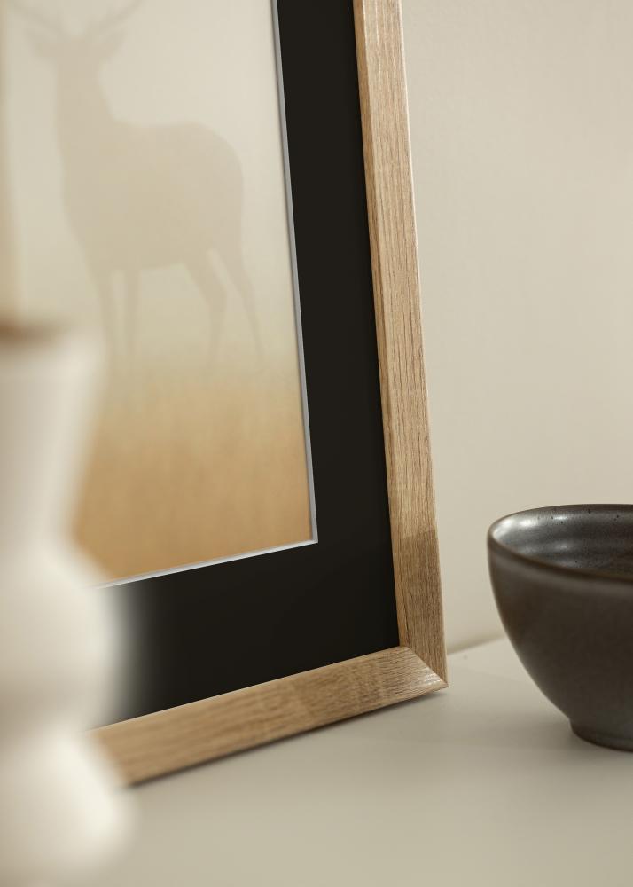 Ram med passepartou Frame Fiorito Light Oak 40x60 cm - Picture Mount Black 25x50 cm