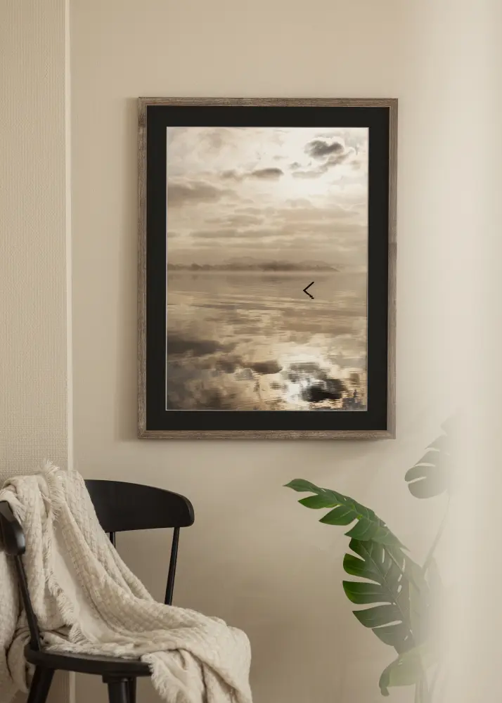 Ram med passepartou Frame Fiorito Walnut 30x40 cm - Picture Mount Black 21x29.7 cm (A4)