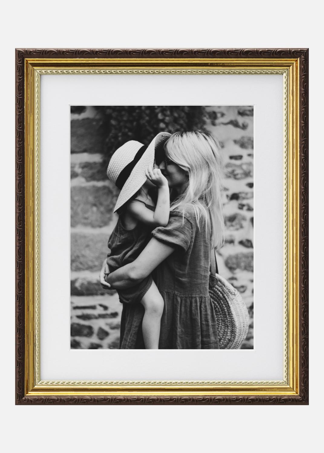 Product Image for Picture Package Gold with picture mount - S (18x24 cm)