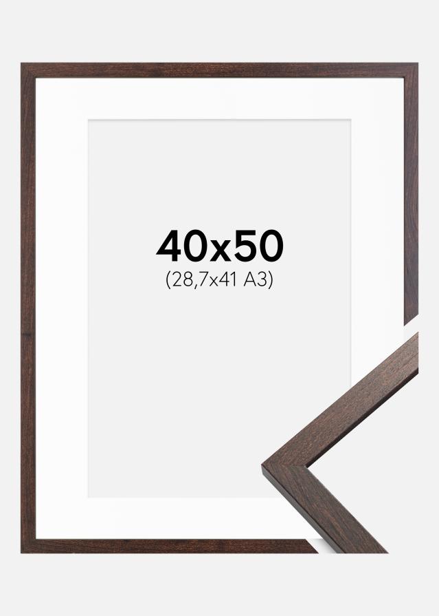 Ram med passepartou Frame Trendy Walnut 40x50 cm - Picture Mount White 29,7x42 cm (A3)