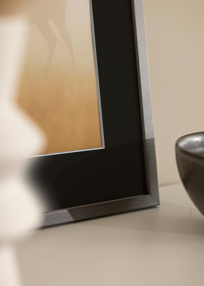 Ram med passepartou Frame Edsbyn Graphite 40x60 cm - Picture Mount Black 30x50 cm