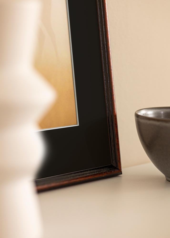 Ram med passepartou Frame Horndal Walnut 50x60 cm - Picture Mount Black 14x18 inches