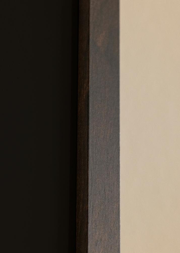 Ram med passepartou Frame Trendy Walnut 20x25 cm - Picture Mount Black 14x18 cm