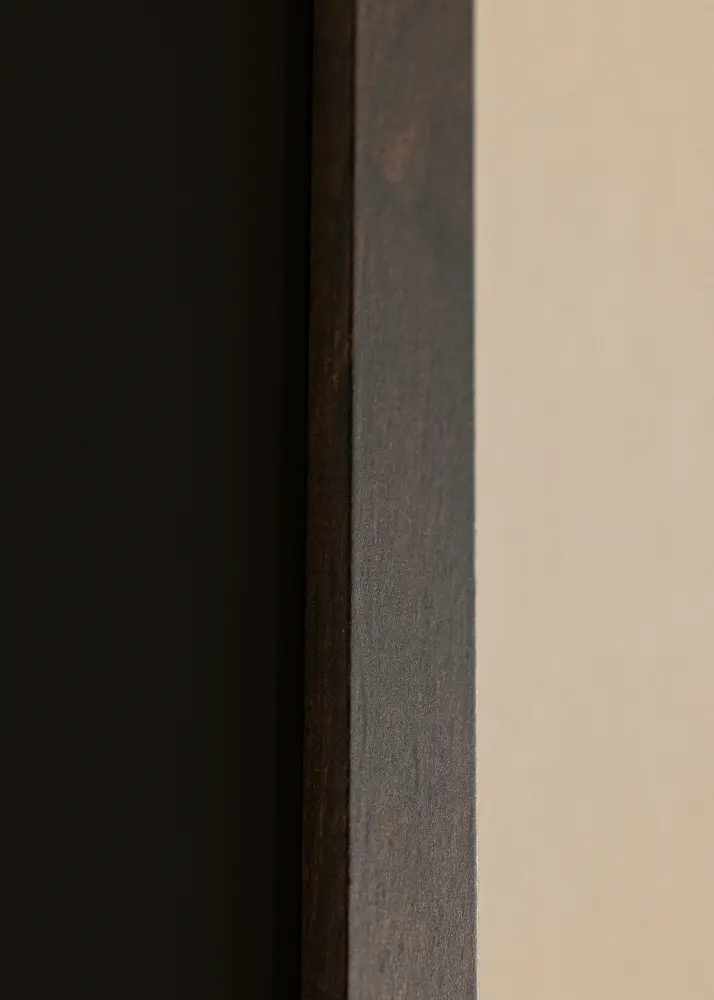 Ram med passepartou Frame Trendy Walnut 13x18 cm - Picture Mount Black 7x10 cm