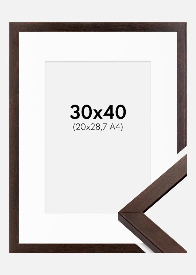 Ram med passepartou Frame Selection Walnut 30x40 cm - Picture Mount White 21x29.7 cm (A4)
