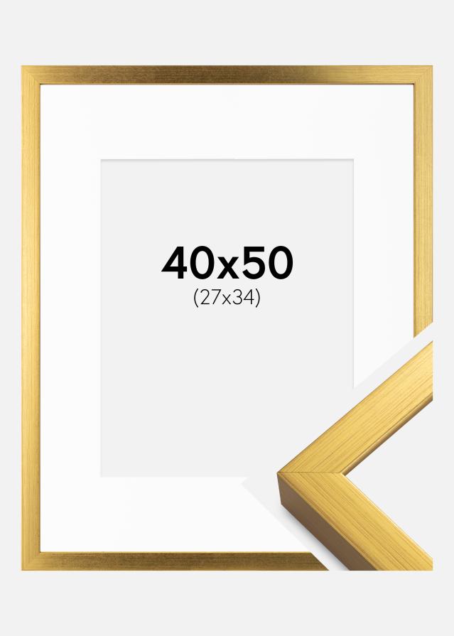 Ram med passepartou Frame Falun Gold 40x50 cm - Picture Mount White 28x35 cm