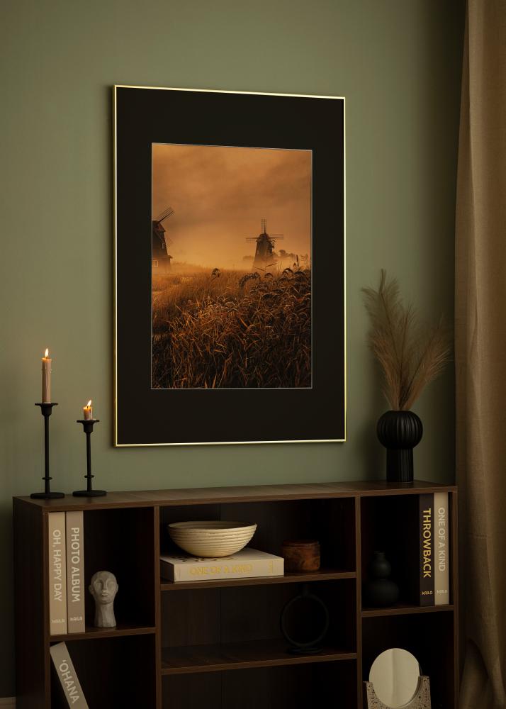 Ram med passepartou Frame Visby Shiny Gold 70x100 cm - Picture Mount Black 24x36 inches