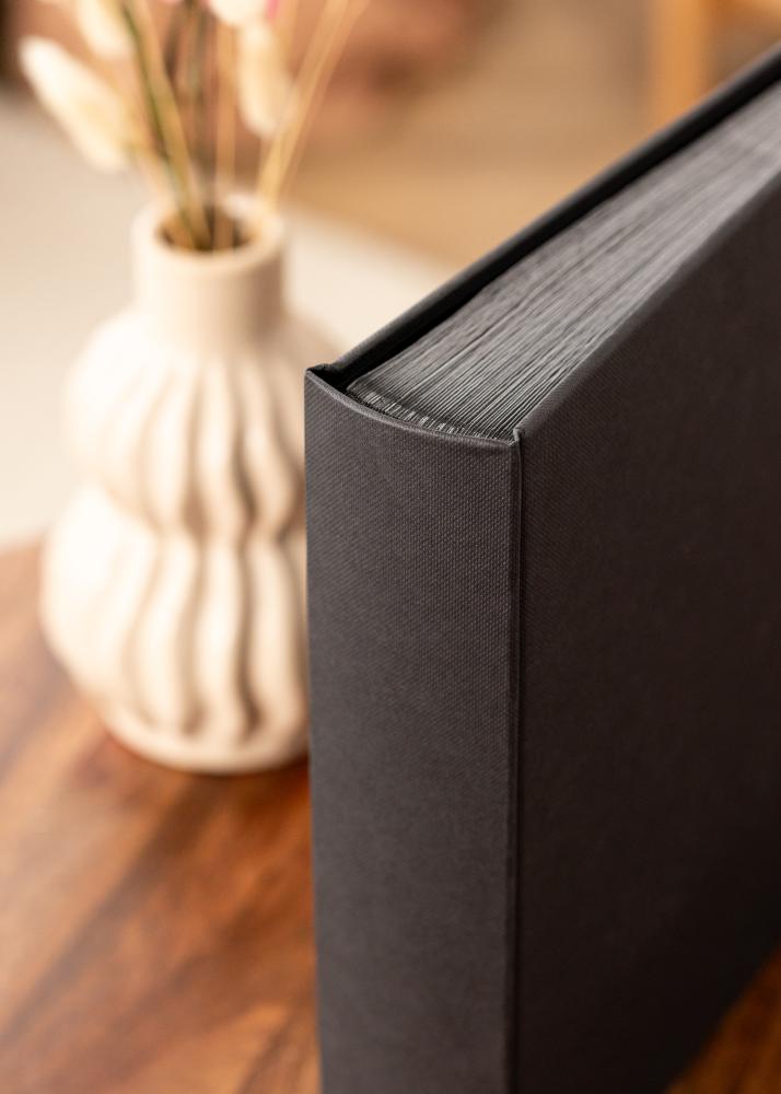 BGA Wiro Album Black - 30x30 cm (100 Black pages / 50 sheets)
