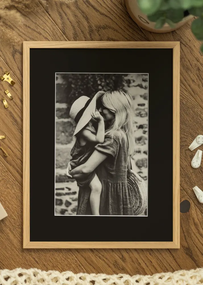 Ram med passepartou Frame Edsbyn Oak 30x40 cm - Picture Mount Black 21x30 cm