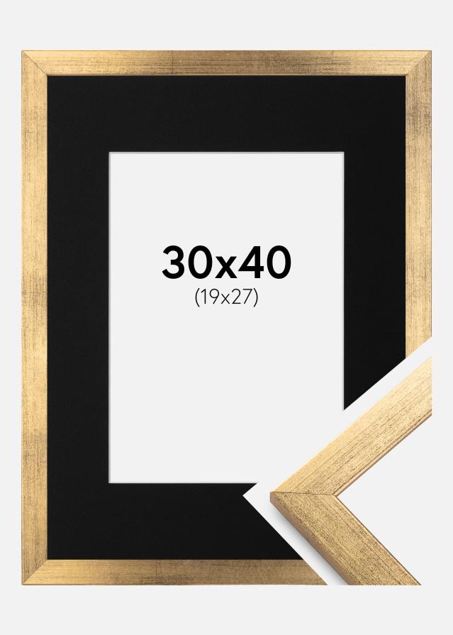 Ram med passepartou Frame Stilren Gold 30x40 cm - Picture Mount Black 20x28 cm