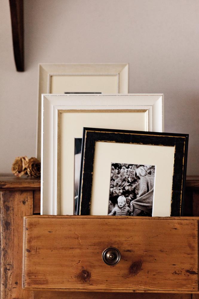 Bubola e Naibo Frame Sally White 40x50 cm