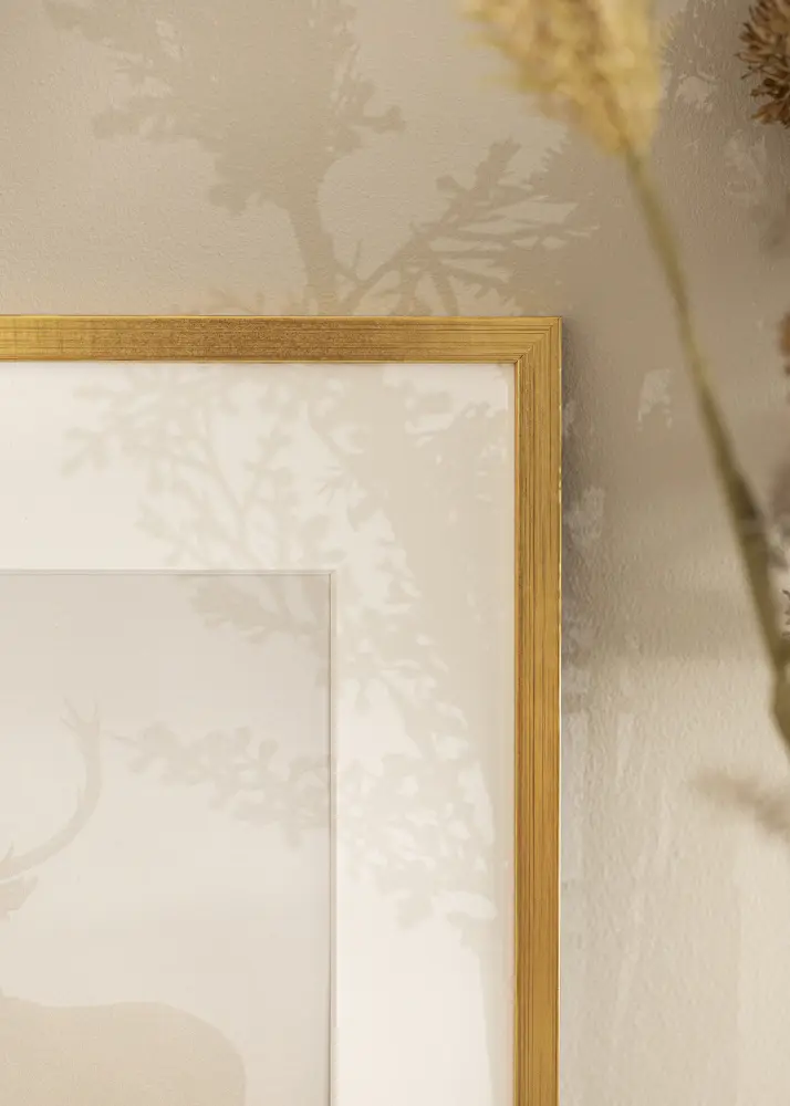 Ram med passepartou Frame Edsbyn Gold 45x50 cm - Mounts White 34x42 cm