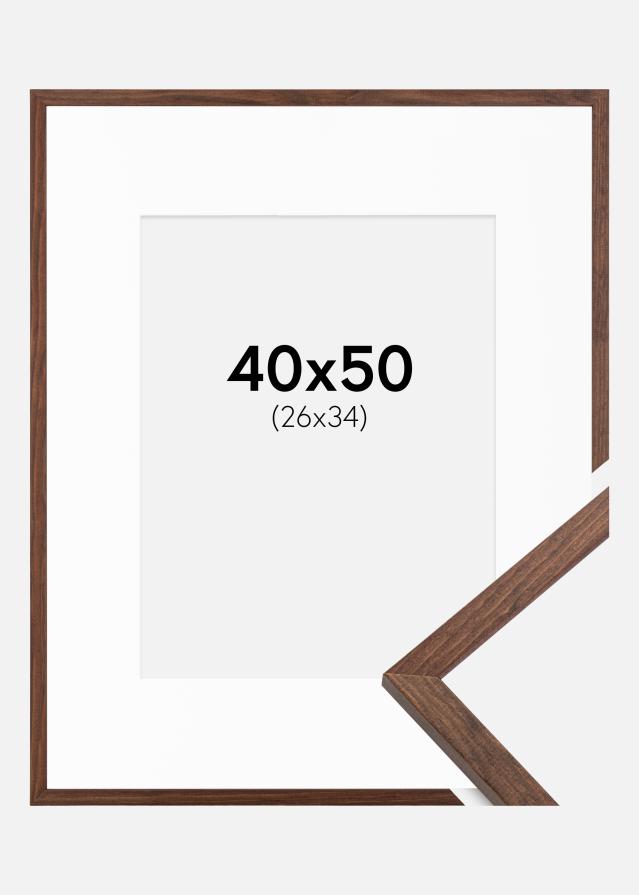 Ram med passepartou Frame Galant Walnut 40x50 cm - Picture Mount White 27x35 cm
