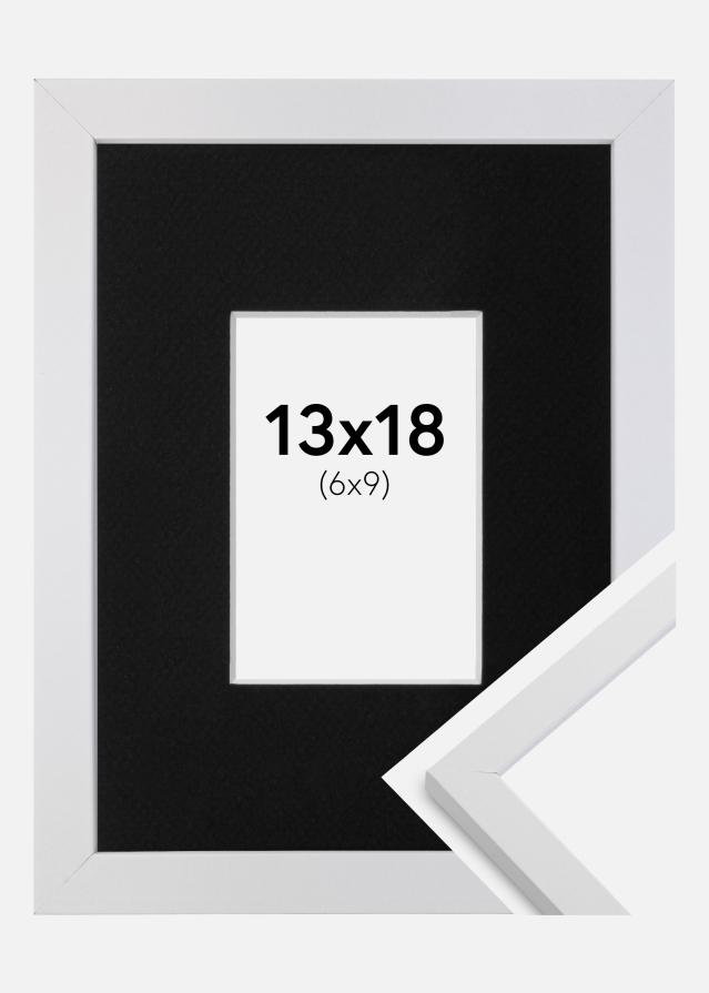 Ram med passepartou Frame Trendy White 13x18 cm - Picture Mount Black 7x10 cm