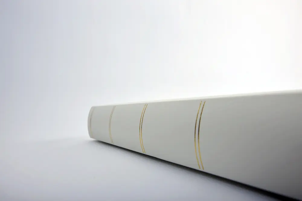 Walther Monza Album Classic White - 34x33 cm (60 White pages / 30 sheets)