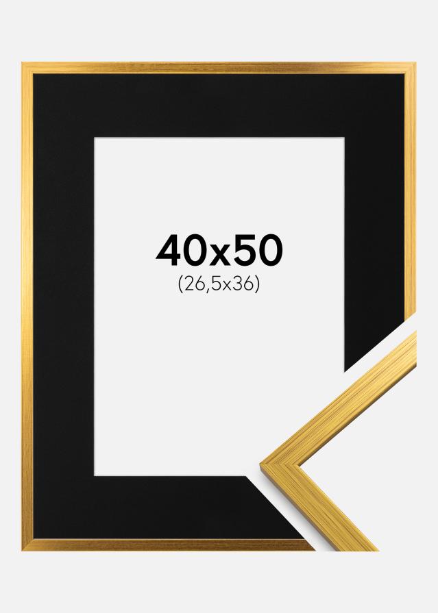 Ram med passepartou Frame Edsbyn Gold 40x50 cm - Picture Mount Black 27.5x37 cm
