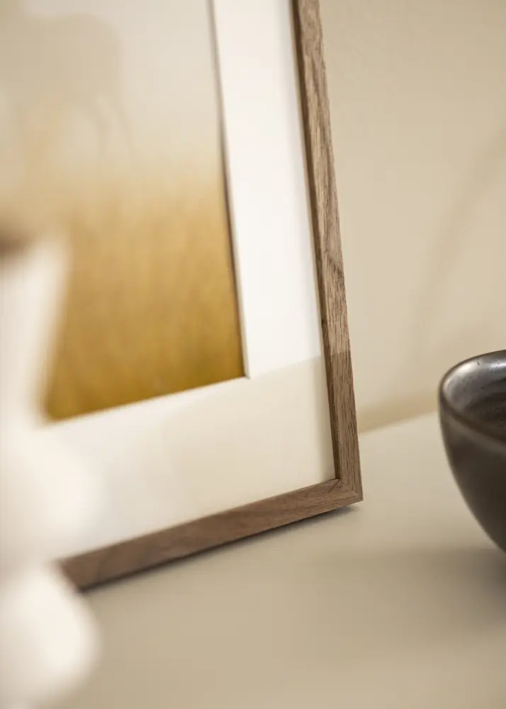 Ram med passepartou Frame Soul Walnut Veneer 30x40 cm - Picture Mount White 21x29.7 cm (A4)