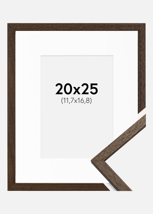 Ram med passepartou Frame Edsbyn Walnut 20x25 cm - Picture Mount White 5x7 inches