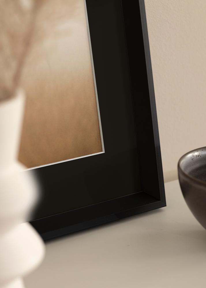 Ram med passepartou Frame Globe Black 24x30 cm - Picture Mount Black 7x9 inches