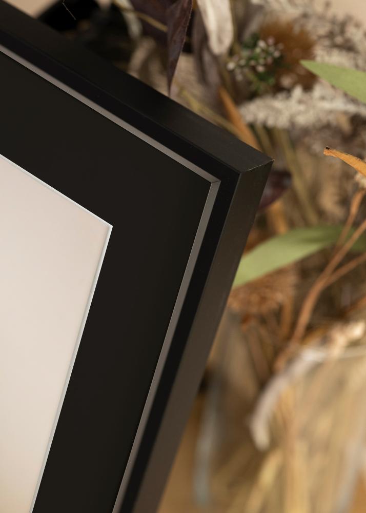 Ram med passepartou Frame Globe Black 24x30 cm - Picture Mount Black 7x9 inches