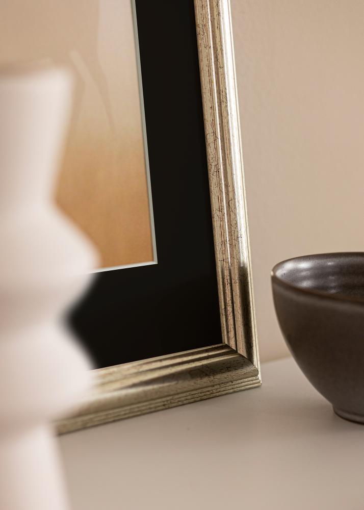 Ram med passepartou Frame Västkusten Silver 70x100 cm - Picture Mount Black 62x93 cm