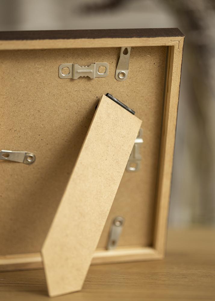 Ram med passepartou Frame E-Line Walnut 13x18 cm - Picture Mount White 9x12 cm